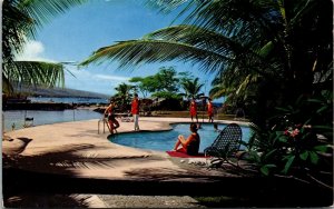 Vtg Kailua-Kona Hawaii Hotel King Kameahameha Plumeria Terrace Poolside Postcard