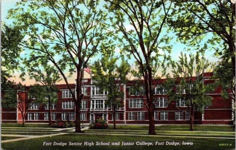 Fort Dodge senior Highschool Junior College Campus Fort Dodge Iowa Flag Postcard