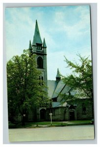 Vintage 1960's Postcard The First Baptist Church Welsh Hills Granville Ohio