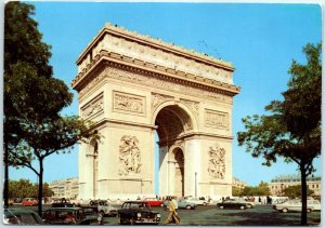 Arc de Triomphe - Paris, France M-17311