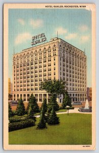 Rochester Minnesota~Hotel Kahler @ Park~Fountain~Linen Postcard