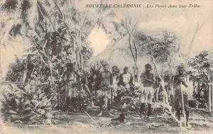 Nouvelle Calédonie - Les Poyes dans leur Tribu