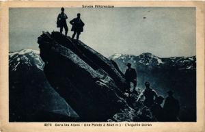 CPA Dans les Alpes - Une Pointe a 3049 m - L'AIGUILLE Doran (352087)