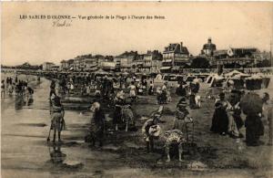 CPA Les SABLES-d'OLONNE Vue générale de la Plage a l'heure des Bains (394225)