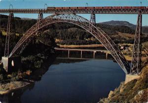 BF266 auvergne le viaduc de  gabarit france