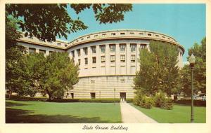 HARRISBURG, PA Pennsylvania      STATE FORUM BUILDING      Chrome Postcard