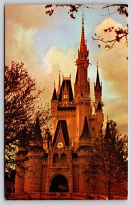 Disneyworld~Orlando FL~Cinderella Castle In Fantasyland @ Twilight~Vtg Postcard