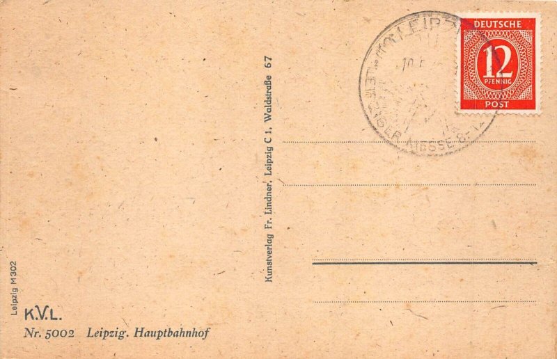 L090 Germany Hauptbahnhof Central Train Station Carriage postcard