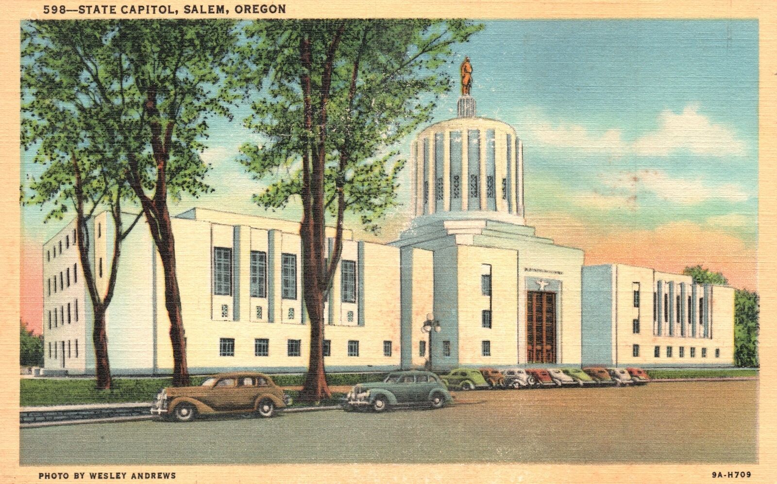 Vintage Postcard 1920's State Capitol Building Cars Salem Oregon