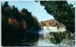 Postcard - The Rushing Tahquamenon, In Michigan's Upper Peninsula - Michigan