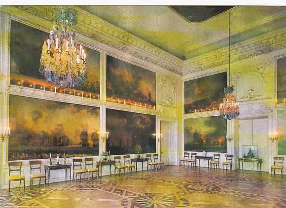 Russia Petroverts Great Palace The Chesme Room