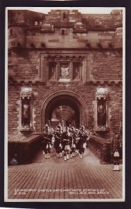 P1507 1949 used RPPC eidenburg castle with statue of wallace & bruce englang