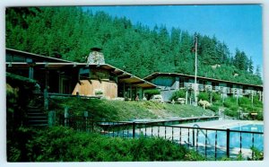 GOLD BEACH, Oregon OR ~ Roadside TU TU TUN LODGE Swimming Pool c1970s Postcard