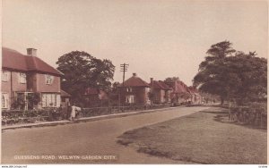 WELWYN GARDEN CITY, Hertfordshire, England, 1910-1920s; Guessens Road