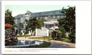 Charlevoix Michigan MI, The Inn Building, Pathway Going To Inn, Vintage Postcard