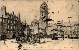 CPA RODEZ - La Place de la Cite et la Cathédrale (109482)