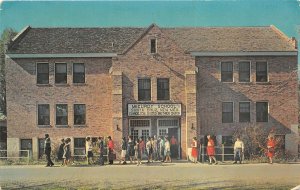 Santa Cruz New Mexico 1972 Postcard McCracken Gymnasium & Classroom