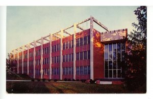 NC - Hickory. Lenoir Rhyne College, Minges Science Building