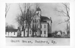 H76/ Bedford Kentucky RPPC Postcard c1950s County Court House 126