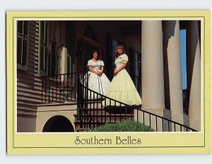 Postcard Southern Belles, A touch of the Old South