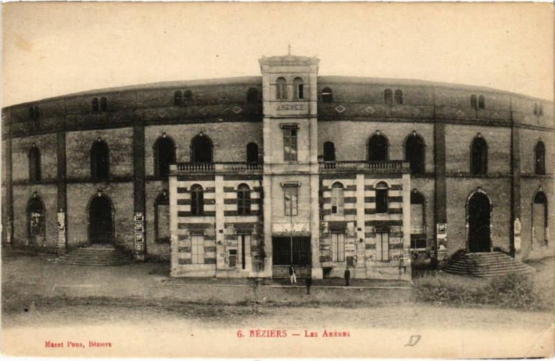 CPA BEZIERS - Les Arenes (518605)