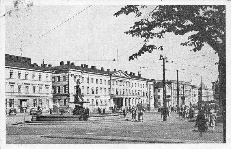 uk42910 helsinki town hall finland