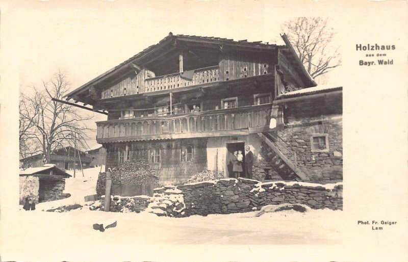 B121 Germany Holzahus aus Bayr Wald Hut Cottage RPPC postcard