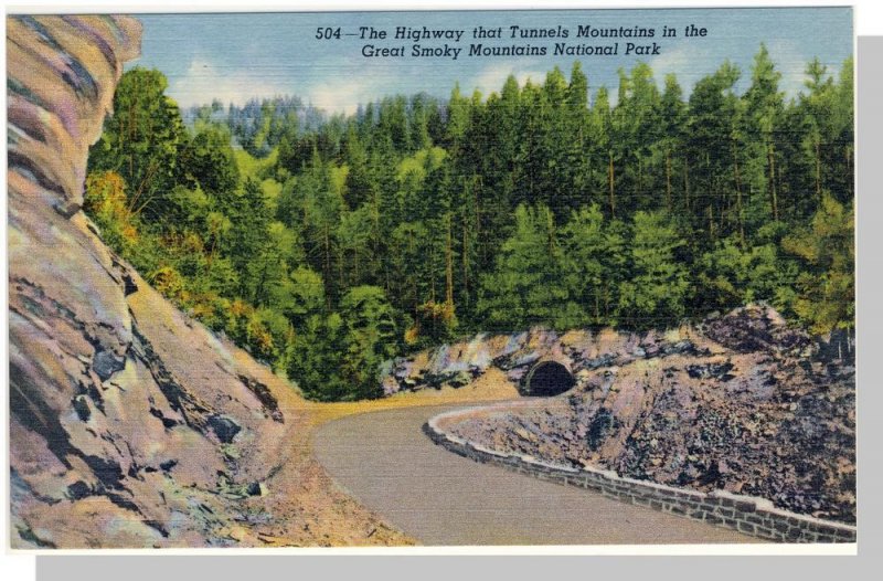 Smoky Mountains National Park, North Carolina/NC-TN Postcard, Highway,Near Mint