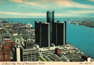 Postcard A Bird's-Eye View Of Renaissance Center Detroit River Michigan MI