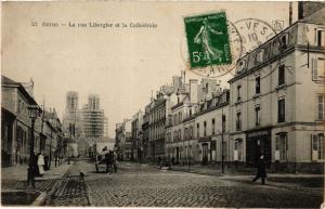 CPA REIMS - La Rue Libergier (277082)