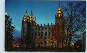 Postcard - The Mormon Temple - Salt Lake City, Utah