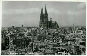 Germany Koln dom und zerstorte Innenstadt