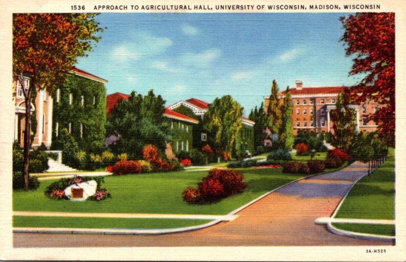 Wisconsin Madison Approach To Agricultural Hall University Of Wisconsin Curteich