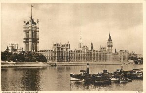 London Thames navigation & sailing Parliament tugboat barge Big Ben