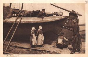 B93838  volendam  folklore  types   netherlands costume