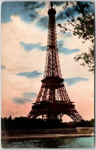 1950's Paris En Flanant La Tour Eiffel Tower Paris France Posted Postcard