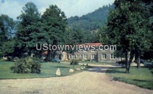 Mount Valley Inn in Waynesville, North Carolina