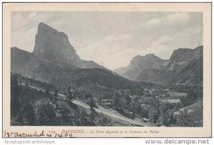 france Dauphine Le Mont Aiguille et le Hameau du Pellas