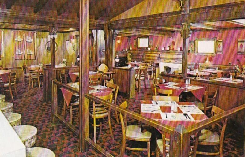 Rhode Island Quonochontaug The Four Seasons Restaurant Dining Room