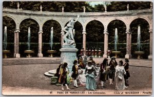 Parc De Versailles - Les Colonnades Monument France Postcard