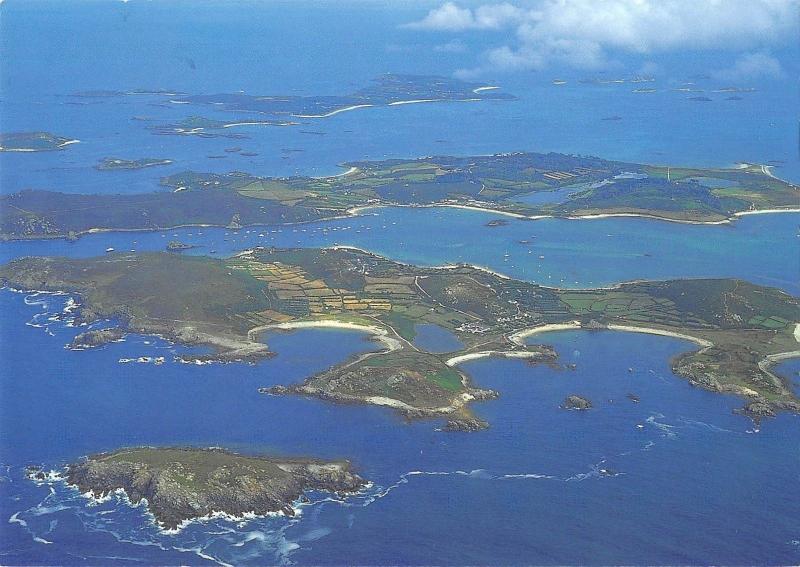 BR91026 new grimsby channel tresco and st martin  uk