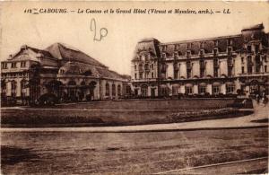 CPA CABOURG - Le Casino et le Grand Hotel (422411)