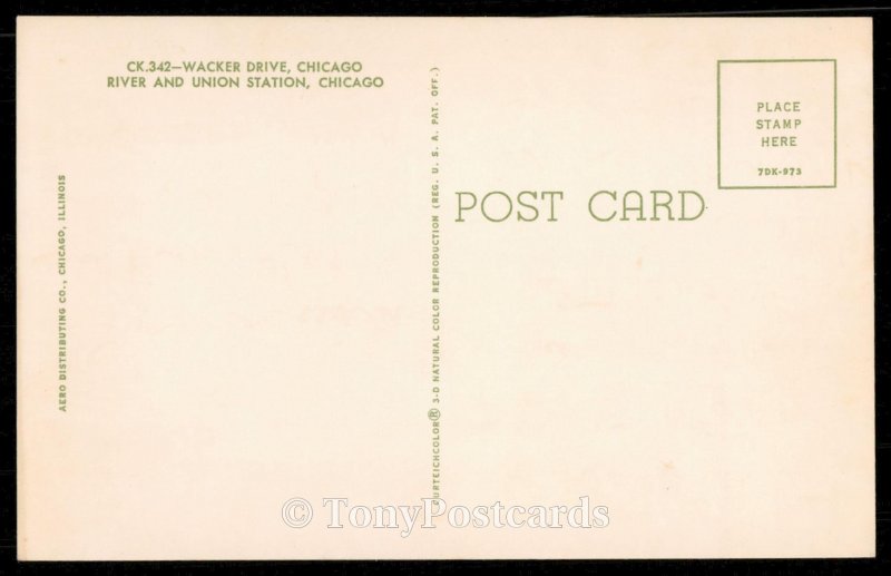 Wacker Drive, Chicago River and Union Station