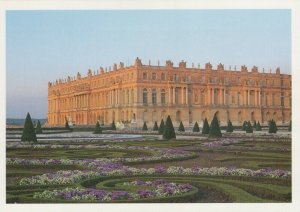 France Postcard - Chateau De Versailles - Le Chateau, Le Parterre Du Sud RRR123