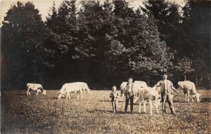 F13/ Occupational RPPC Postcard c1910 Cattle Cow Farmers Kids 15