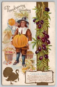 Thanksgiving Greetings Pilgrims Golden Turkey Lest We Forget Postcard B24