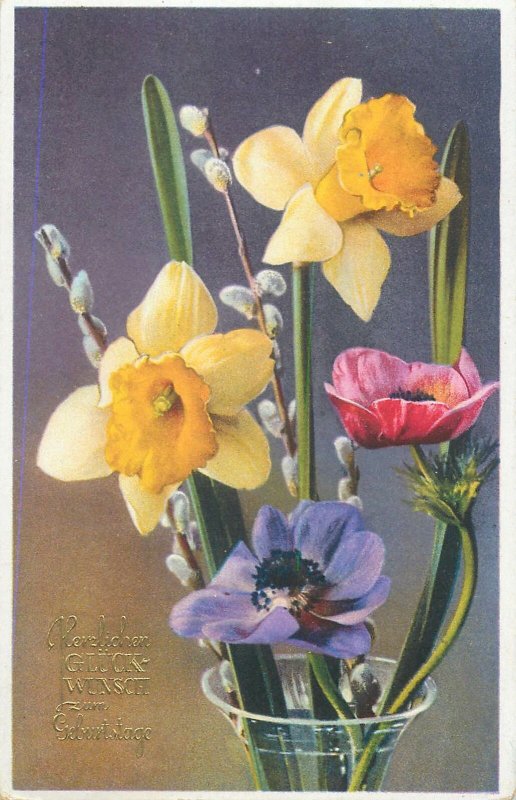 Postcard Happy Birthday and Best wishes vase flower arrangement