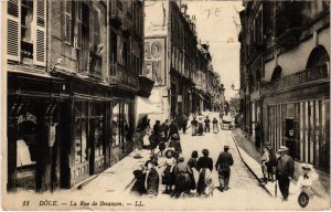 CPA Dole- La Rue de Besancon FRANCE (1043438)