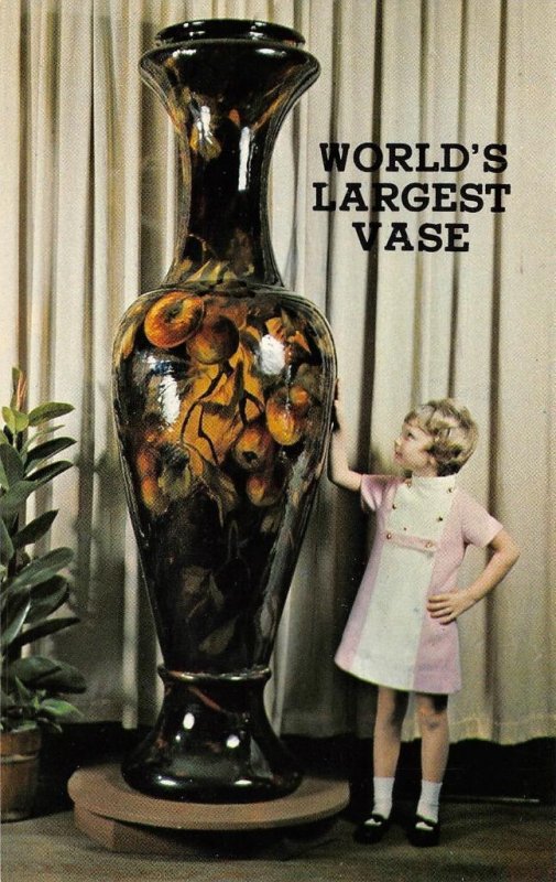 WORLD'S LARGEST VASE Zanesville, Ohio Pottery Queen Weller Co c1950s Postcard