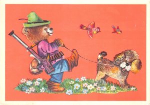 US23 Russia Moscow humanized bear as hunter walking a dog chasse hunting